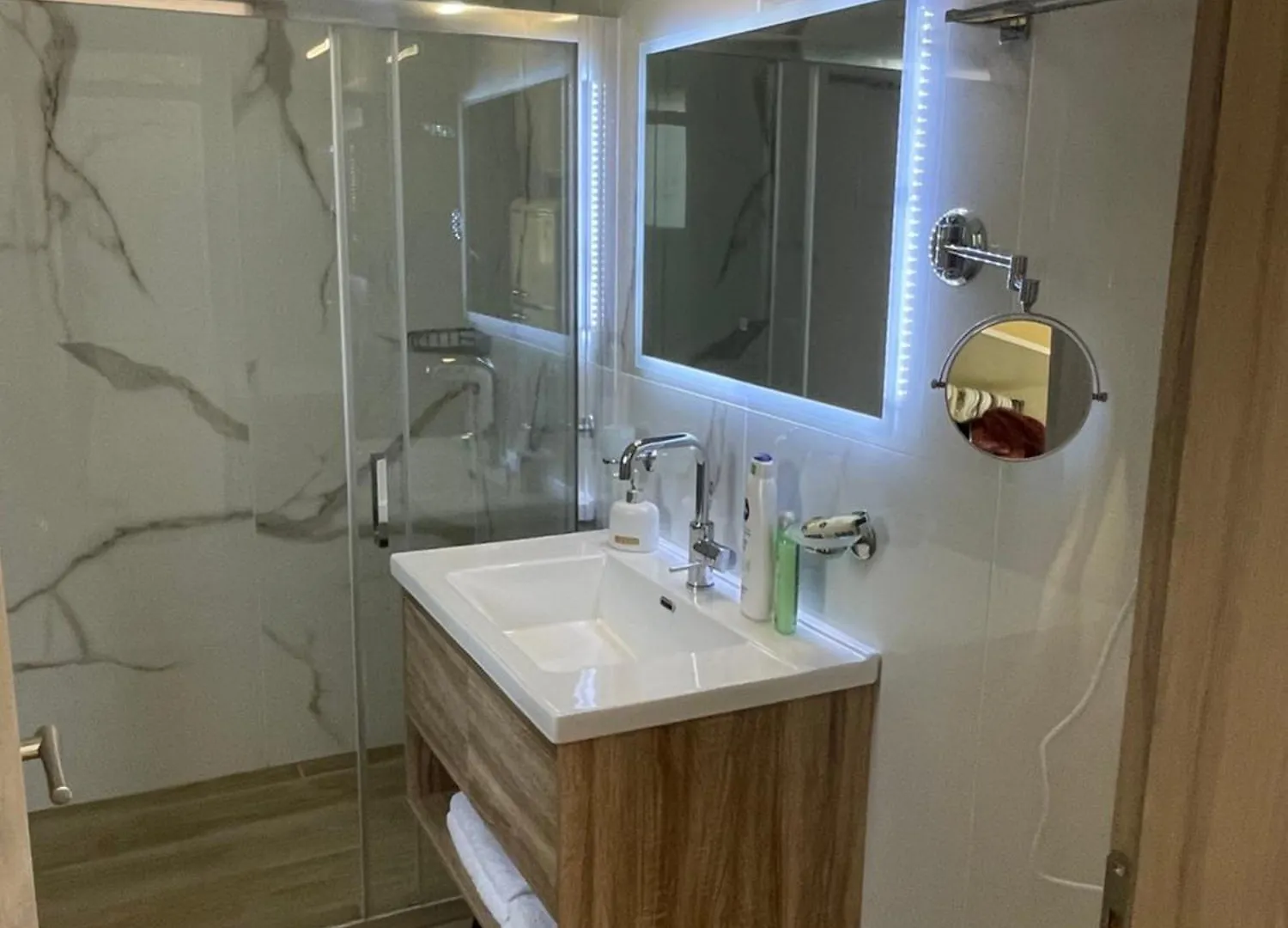 Beach White Villas Minia